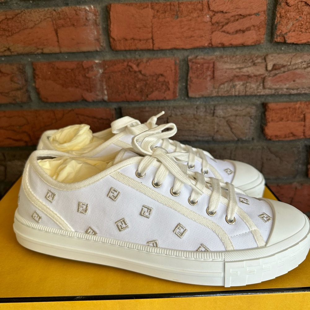 Fendi canvas domino sneakers - Picture 7 of 7